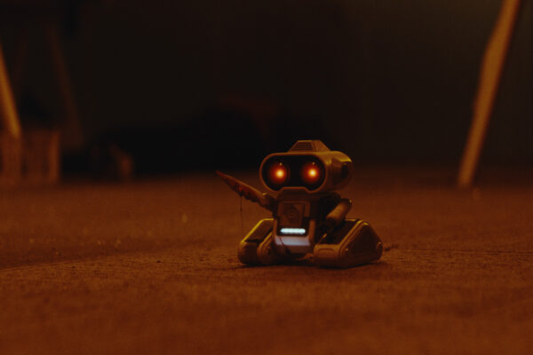 Tommy Savas
USA 2025, 83’
—
2025 Neon